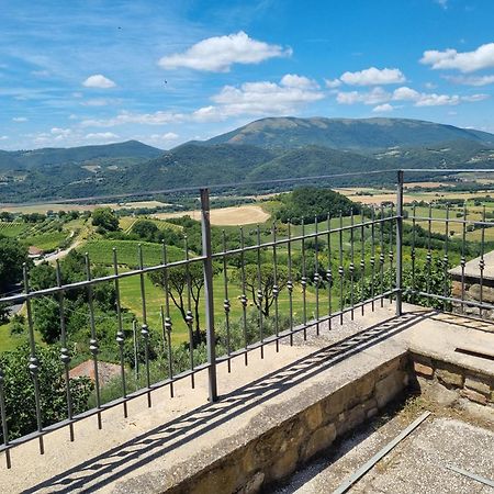 Vesionica Holiday House Perugia Civitella Benazzone Zewnętrze zdjęcie